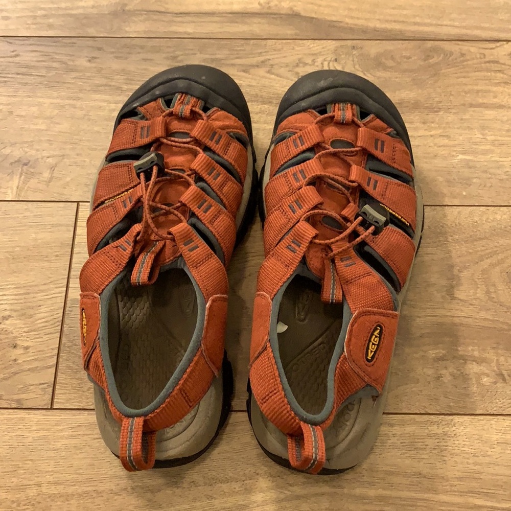 Keen sandals mens 9.5